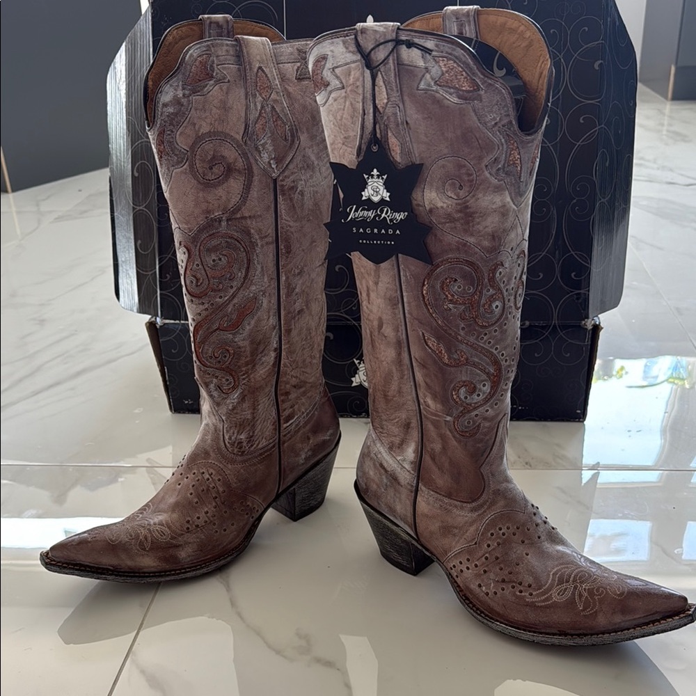 Johnny Ringo cowgirl boots old cognac